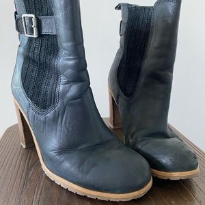 Levi’s boots size 5